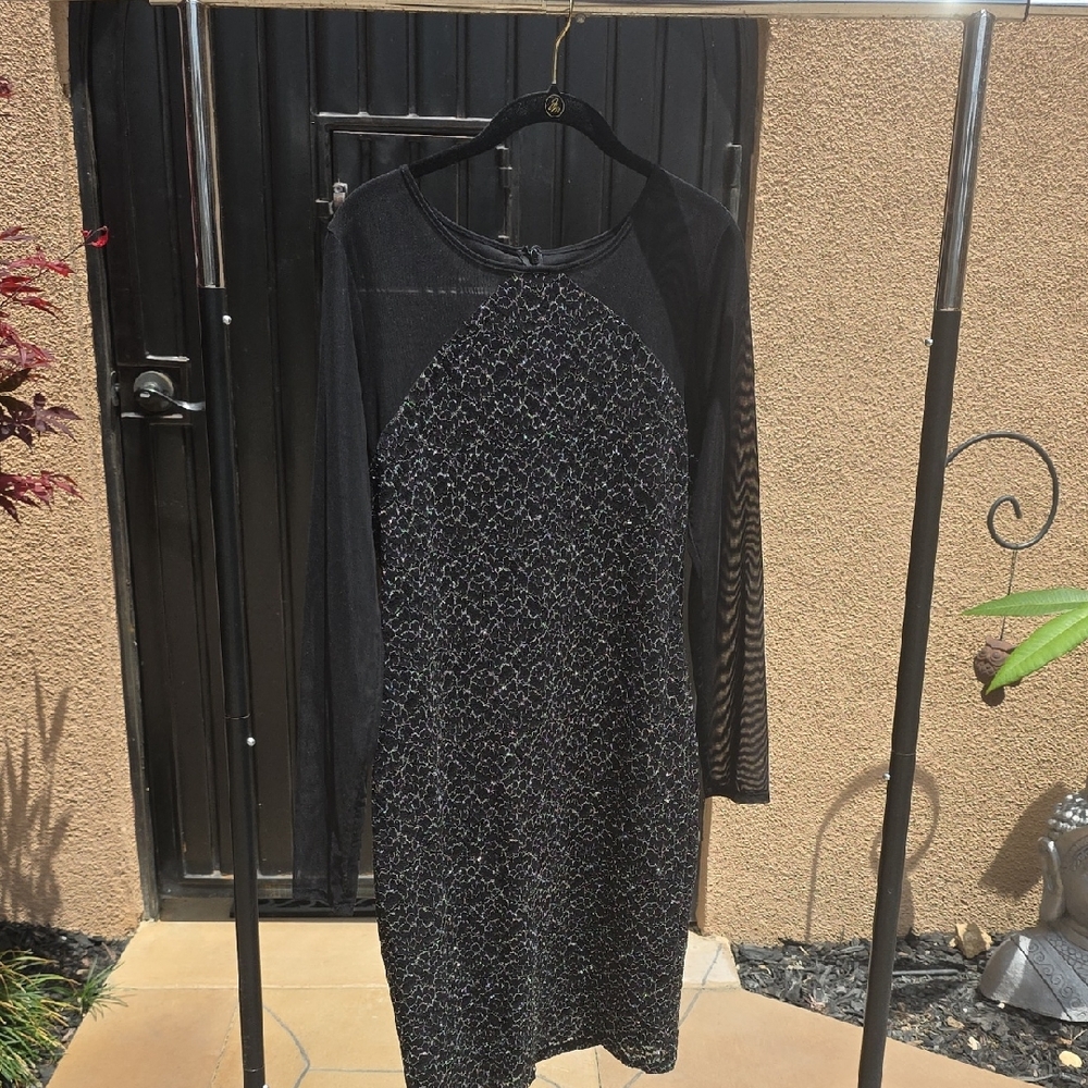 Laundry By Shelli Segal Black Long Sleeve Sheath Dress